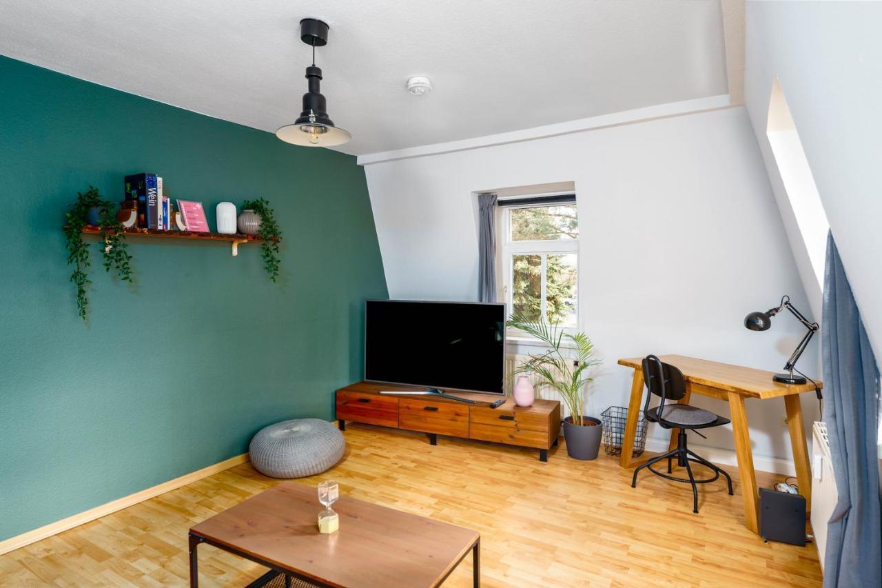 2R Apartment Perfect For Families! Kitchen - Parking - Netflix 德累斯顿 外观 照片