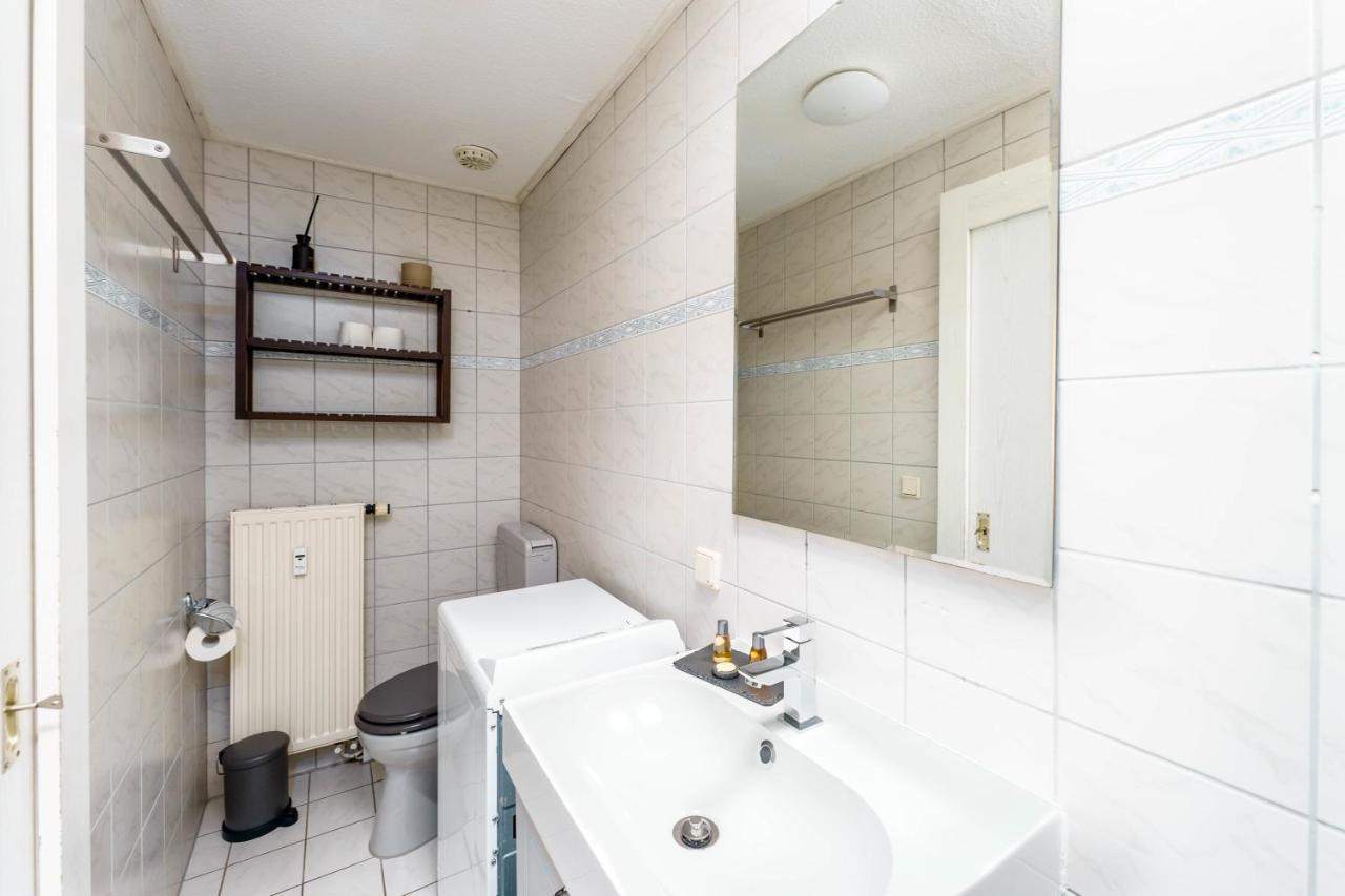 2R Apartment Perfect For Families! Kitchen - Parking - Netflix 德累斯顿 外观 照片